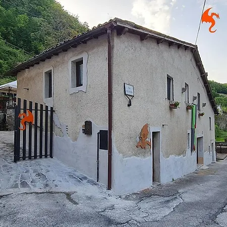 فندق مبيت وإفطار Al Drago Maraone